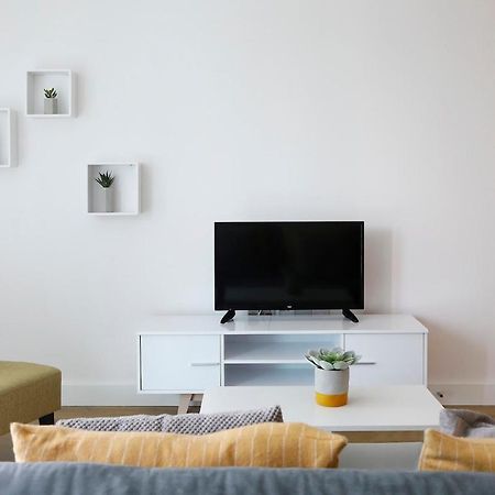Redhill Queensgate - Modern 1 Bedroom Apartment Exteriér fotografie